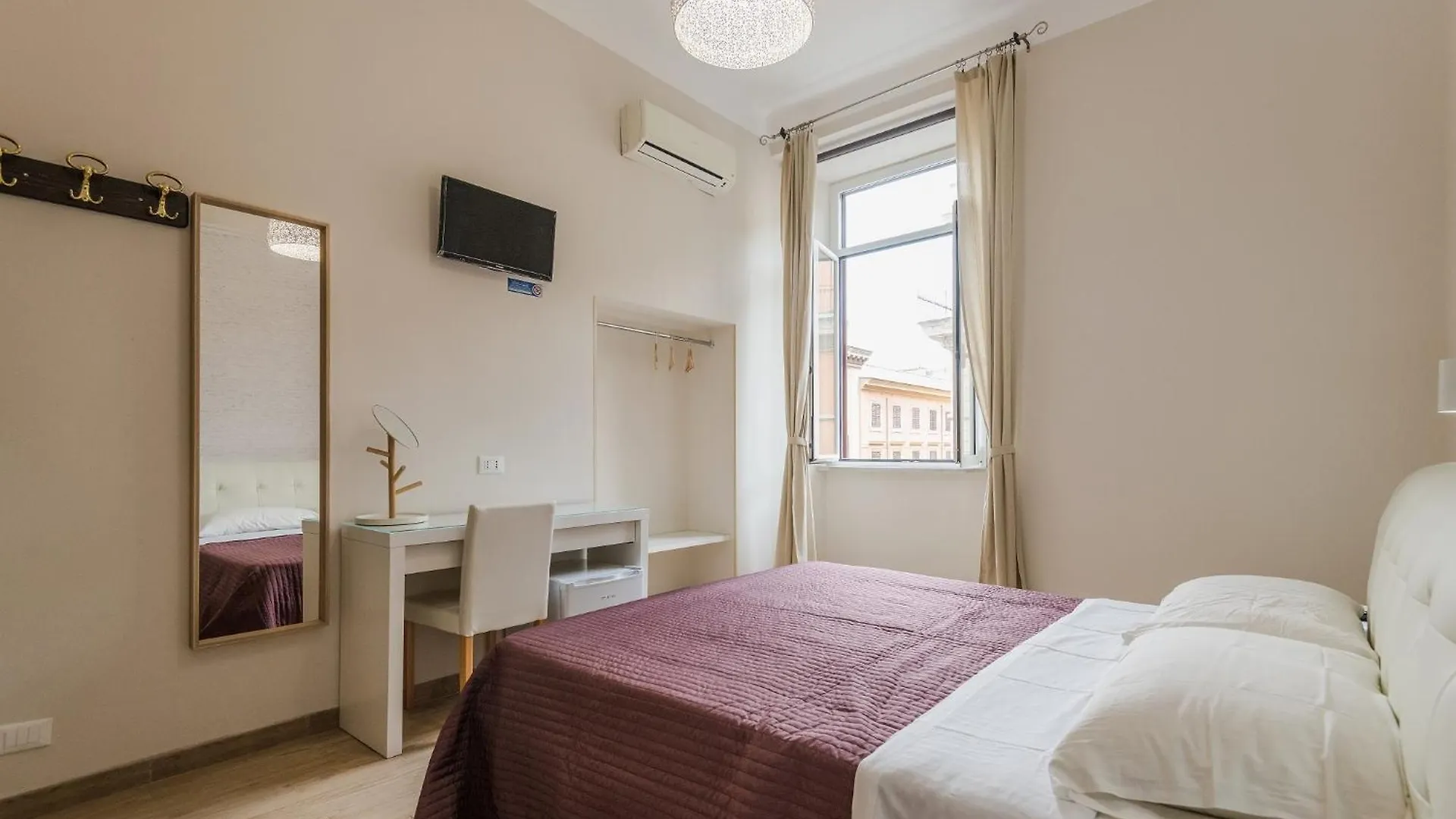 Affittacamere Hotel Mirabilia House Roma