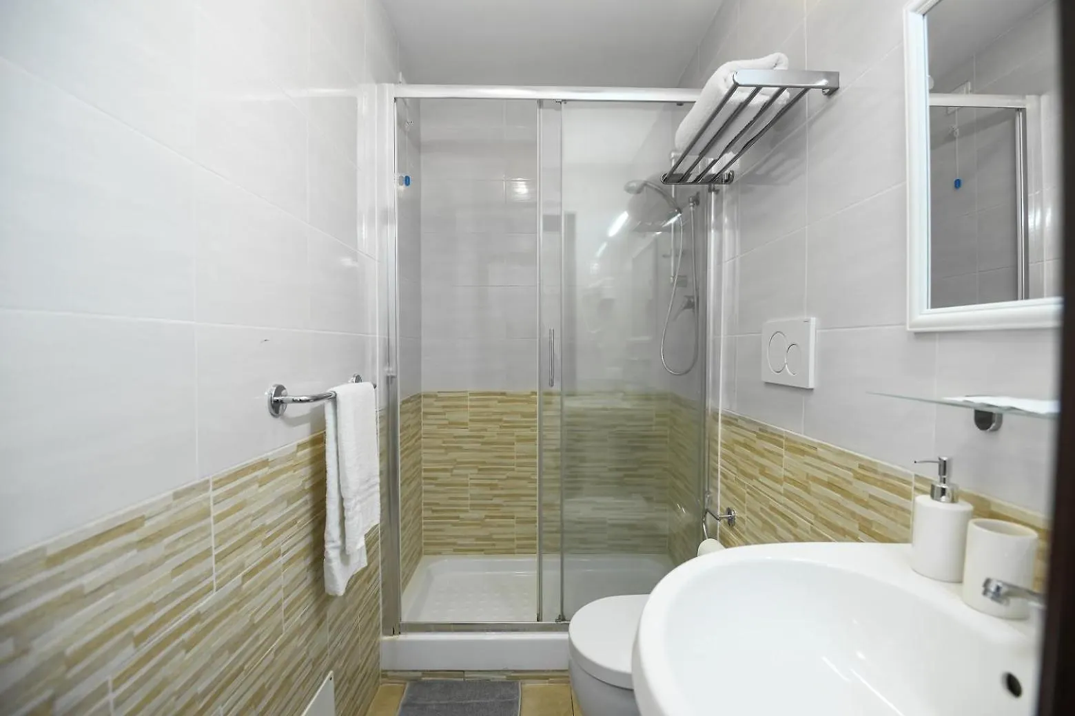 Hotel Mirabilia House Roma Italia