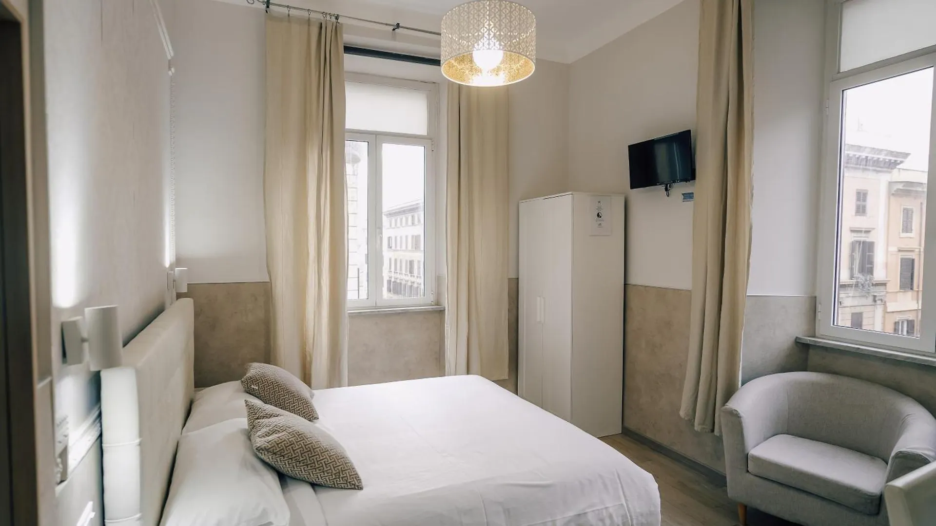 Hotel Mirabilia House Roma