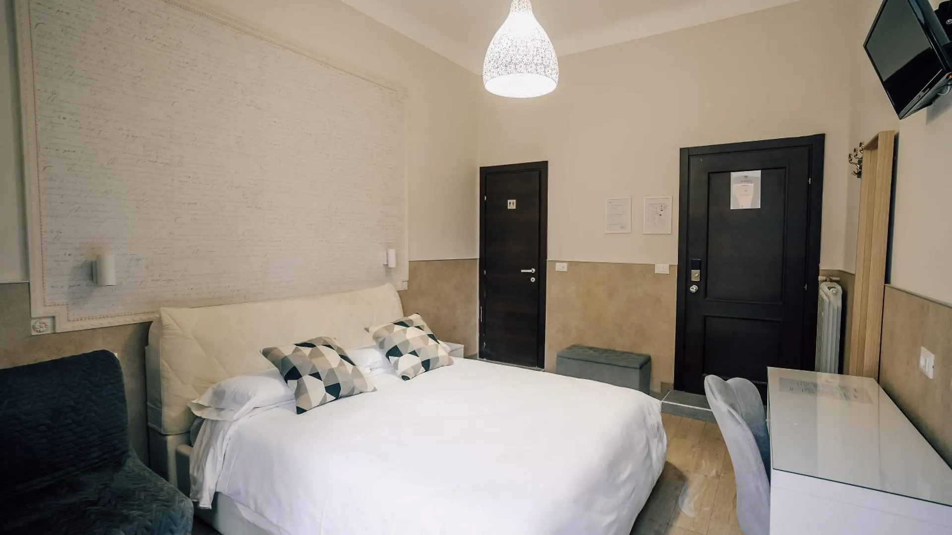 Mirabilia House Hotel Rome 0*,